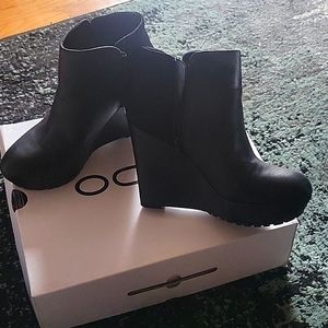ALDO ANKLE BOOTIE